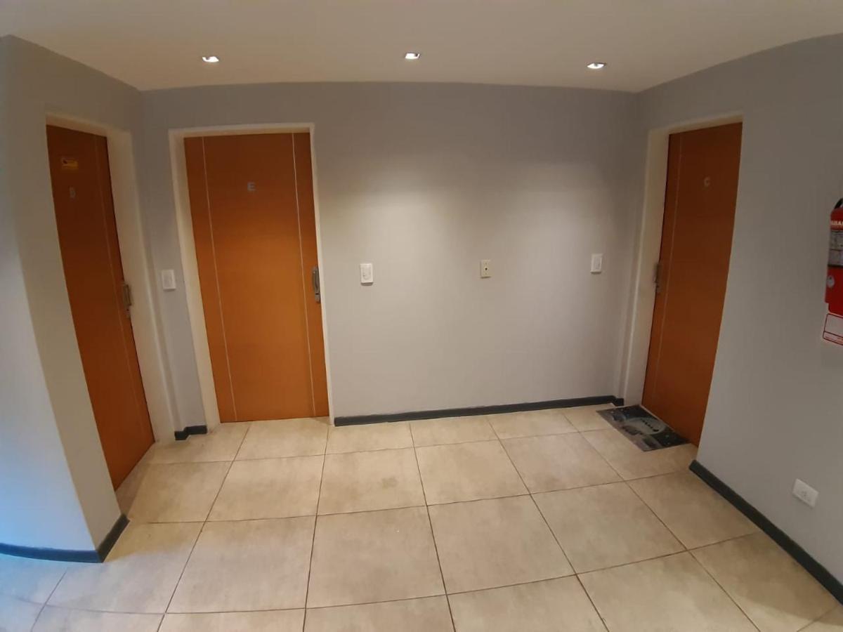 Апартаменты Departamento Centrico En Bariloche Iss Экстерьер фото